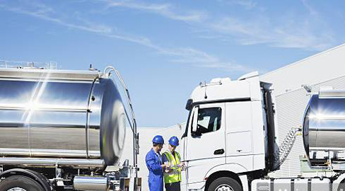 Artic truck drivers to collect of milk Ireland