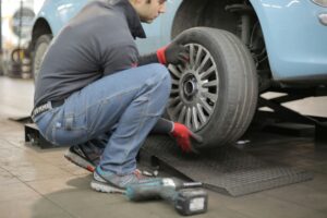 Tyre Fitters Ireland Jobs €16/hour + Accommodation Available