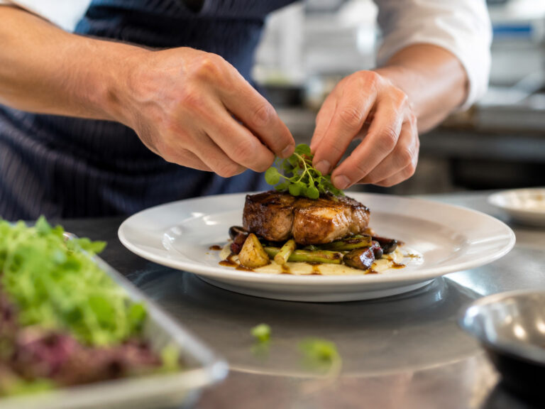 Chef de Partie / Sous Chef job in Portree, Isle of Skye, United Kingdom