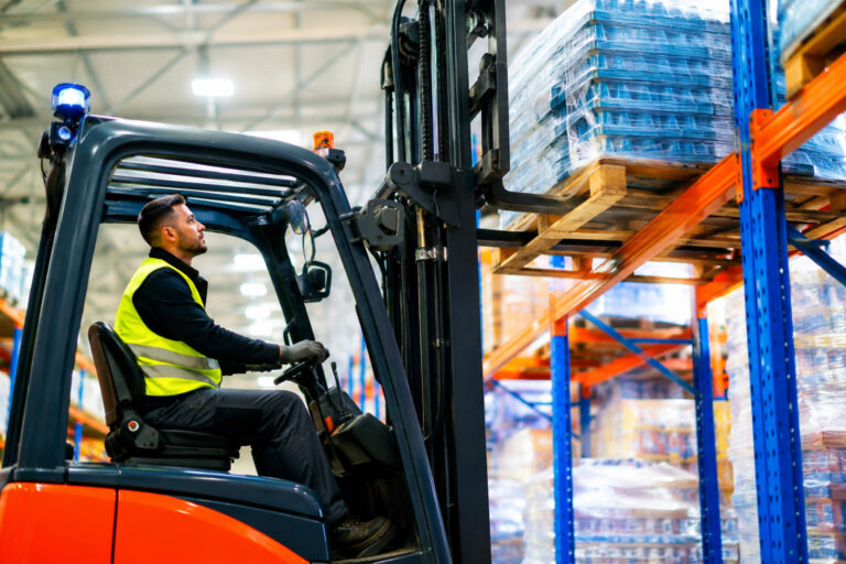 Forklift Operator Ireland – Cork | 19 EUR/hour + Bonus