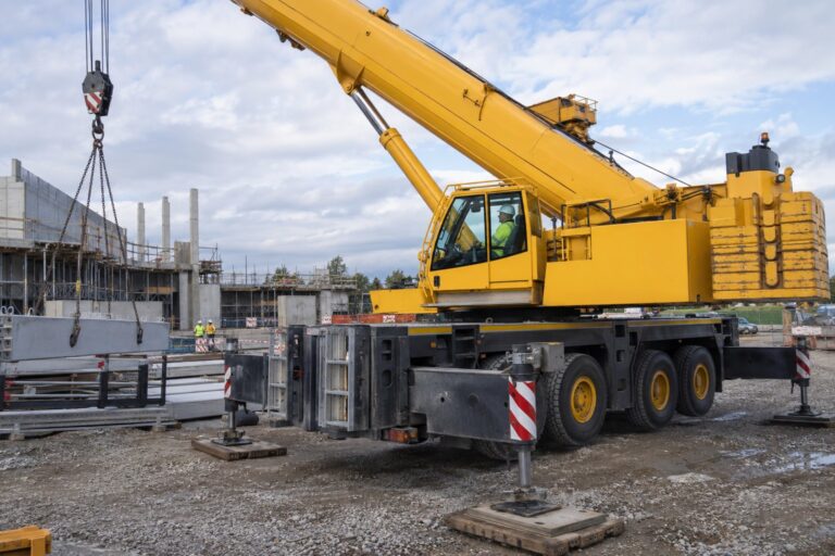 Mobile Crane Operator Ireland – Dublin | 17–24 EUR/hour